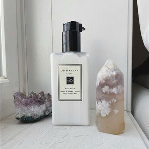 Jo Malone Red Roses 8.5 FL. OZ body/hand lotion